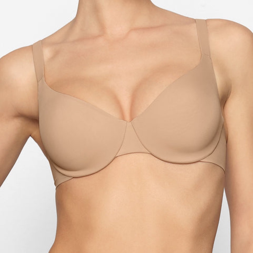 Smoothing Intimates Unlined Full Coverage Underwire Bra in Clay